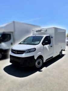 découvrez nos solutions de carrosserie frigorifique sur mesure, conçues pour répondre à vos besoins spécifiques en matière de transport de marchandises sensibles à la température. optez pour la qualité et la performance avec nos équipements adaptés à votre activité.