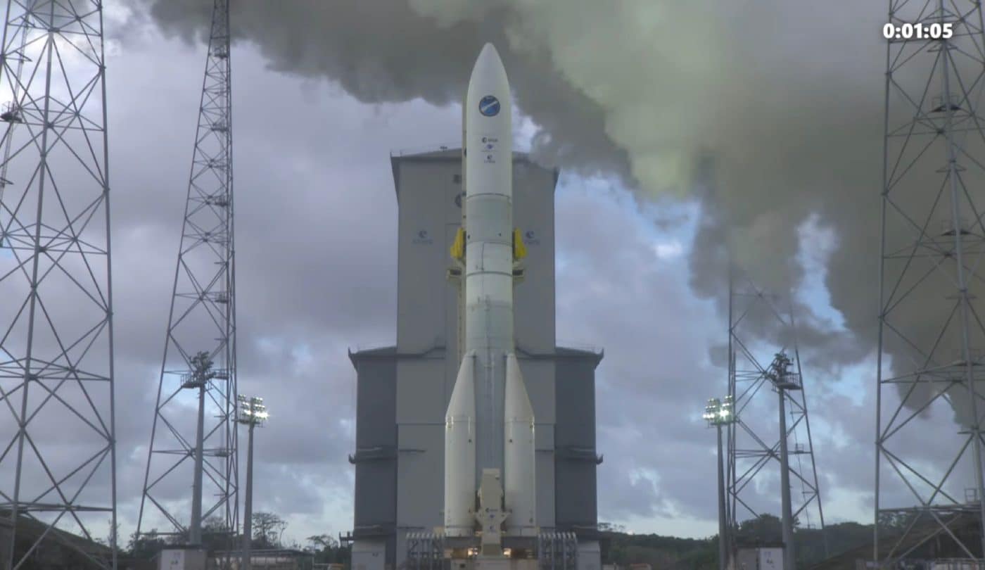 découvrez le vol inaugural d'ariane 6, une étape cruciale pour l'avenir de l'exploration spatiale. rejoignez-nous pour suivre cet événement marquant qui promet de révolutionner le marché des lancements de satellites. ne manquez pas ce moment historique!