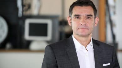 découvrez bernard charlès, le pdg visionnaire de dassault systèmes, et son influence sur l'innovation technologique et le développement durable dans l'industrie. plongez dans son parcours, ses réalisations et sa vision pour l'avenir.