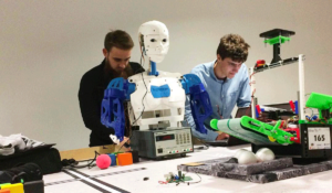 découvrez notre école de robotique en inde, où innovation et technologie se rencontrent. apprenez les compétences nécessaires pour concevoir, construire et programmer des robots tout en participant à des projets passionnants et en bénéficiant d'un encadrement de qualité.