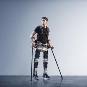 découvrez l'univers fascinant des exosquelettes, des dispositifs innovants qui améliorent la mobilité et la force humaine. apprenez comment ces technologies révolutionnent le domaine de la réhabilitation, de l'industrie et de l'assistance aux personnes en situation de handicap.