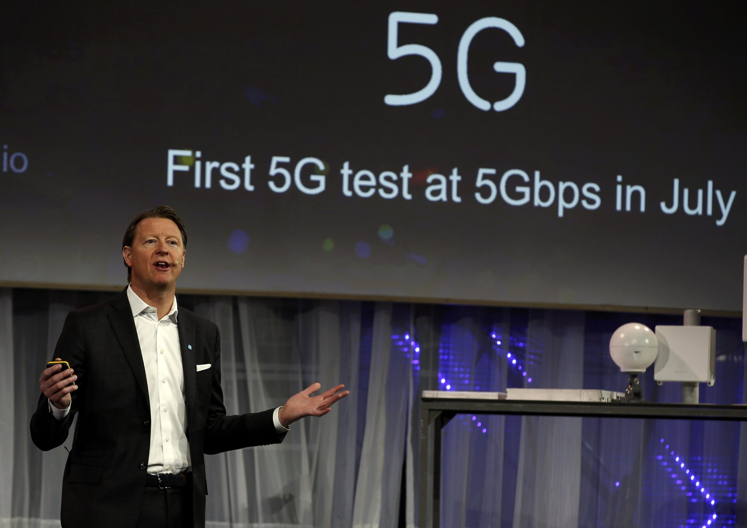 découvrez comment hans vestberg, pdg d' ericsson, révolutionne les télécommunications avec la 5g. explorez son rôle dans le déploiement des technologies de pointe qui façonnent l'avenir de la connectivité.