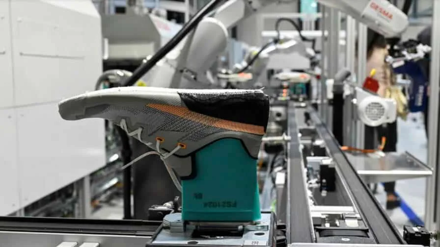 découvrez comment l'automatisation transforme l'industrie high-tech en améliorant l'efficacité, la précision et la productivité. explorez les dernières innovations technologiques et les solutions sur mesure pour optimiser vos processus de fabrication.