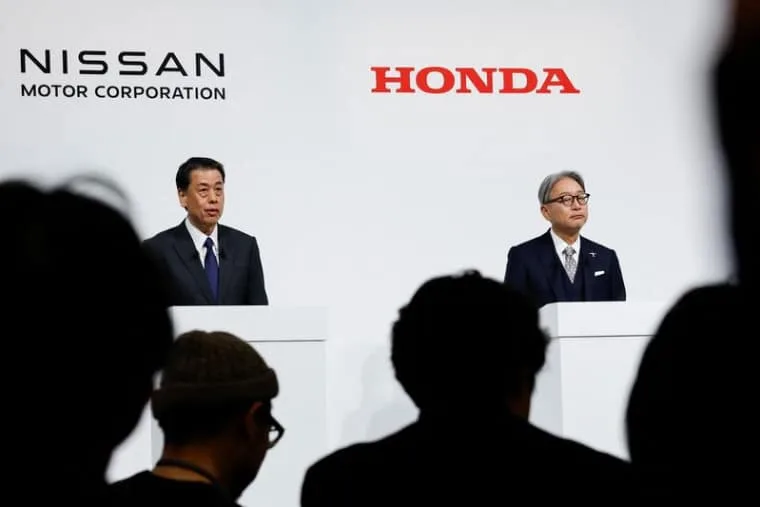 découvrez la fusion entre honda et nissan, une association innovante qui promet de redéfinir l'avenir de l'automobile. explorez les synergies, les technologies partagées et les nouveaux modèles qui émergeront de cette collaboration ambitieuse.