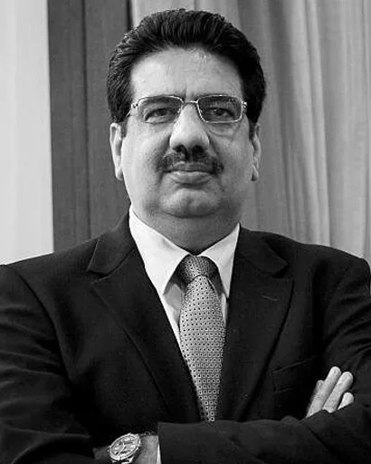 découvrez vineet nayar, un influenceur éducatif et numérique inspirant, qui partage des idées novatrices pour transformer l'éducation à l'ère numérique. plongez dans ses réflexions sur l'apprentissage, la technologie et l'impact du numérique sur notre futur.