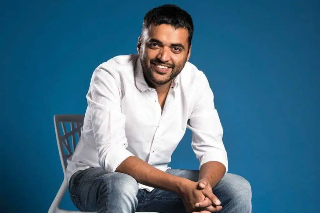 découvrez la success story de deepinder goyal, le co-fondateur de zomato, qui a révolutionné le secteur de la restauration en ligne. apprenez comment sa vision et son leadership ont transformé zomato en une plateforme de renommée mondiale pour la découverte de restaurants et la commande de repas.